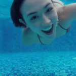 Coraleen Waddell underwater selfie